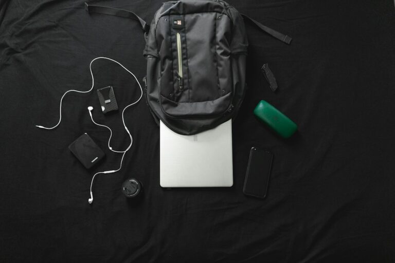 Essential Travel Comfort Items for a Relaxing Journey
